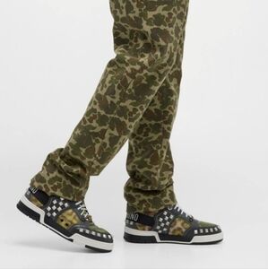 NWT& BOX MOSCHINO SNEAKERS